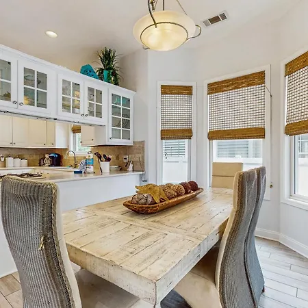Captain Morgan'S - Crystal Beach Subdivision